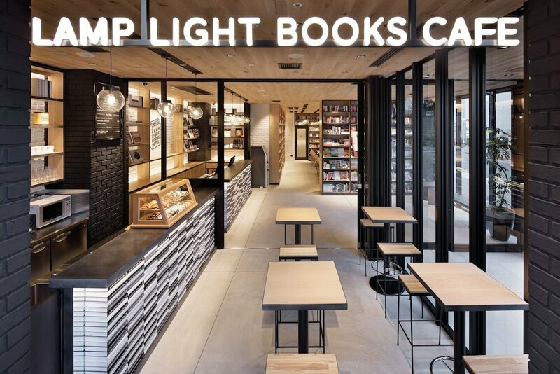Гостиница Lamp Light Books Hotel nagoya в Нагое