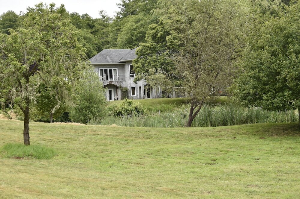 Фото Lucky Mud Inn and Disc Golf Resort