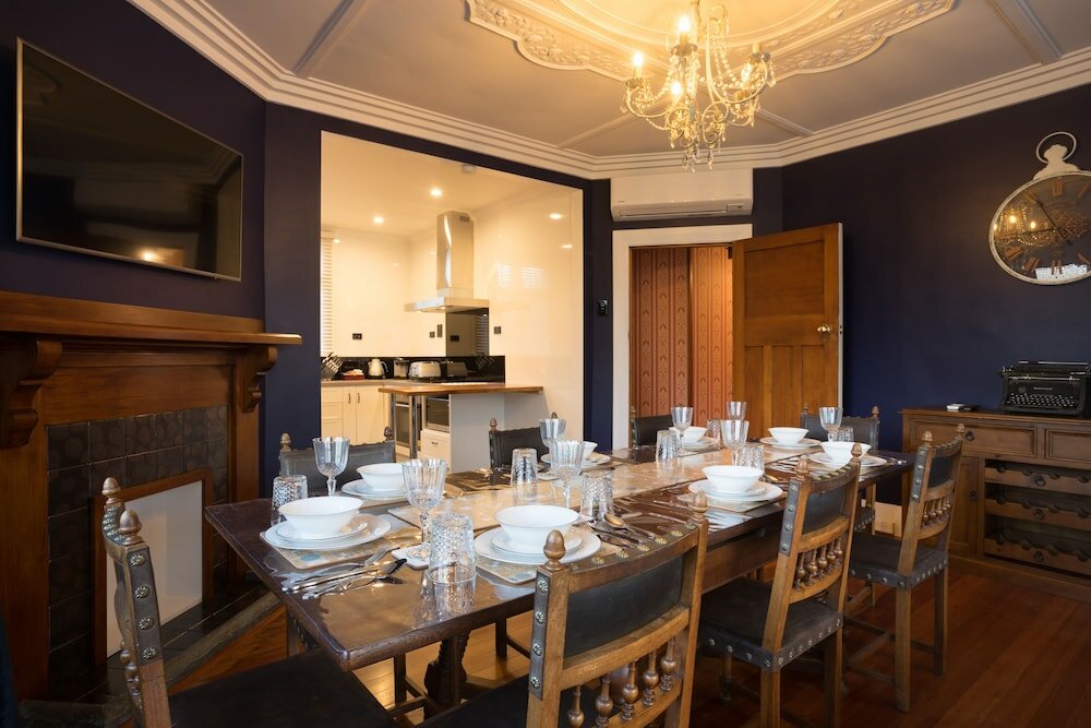 Фото Harold House