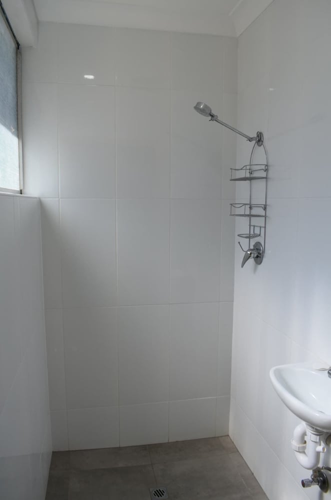 Фото Alice Lodge Backpackers