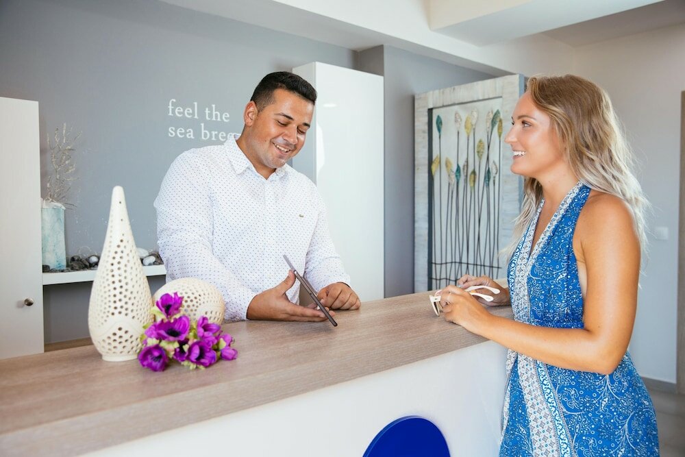 Фото Sea View Luxury Apartment