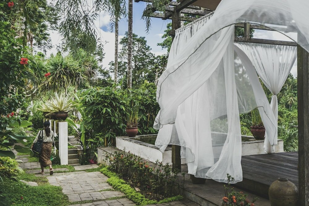 Фото Amora Ubud Boutique Villas