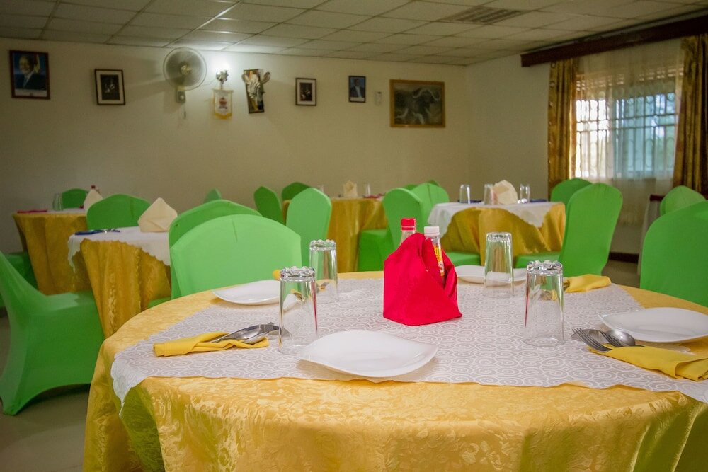 Фото Отель Zebra