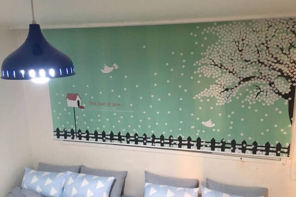 Фото Kiki House 2 Hongdae Stn