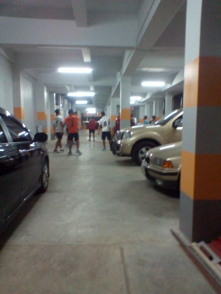 Фото R. M. Mansion Surin