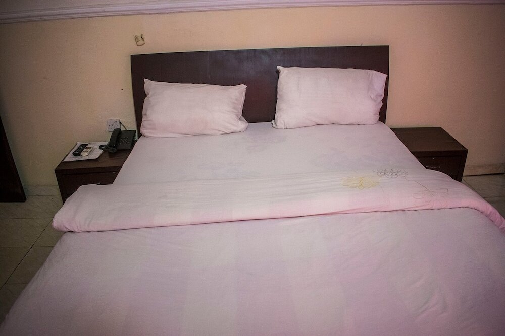 Фото Peerage Retreat and Resort