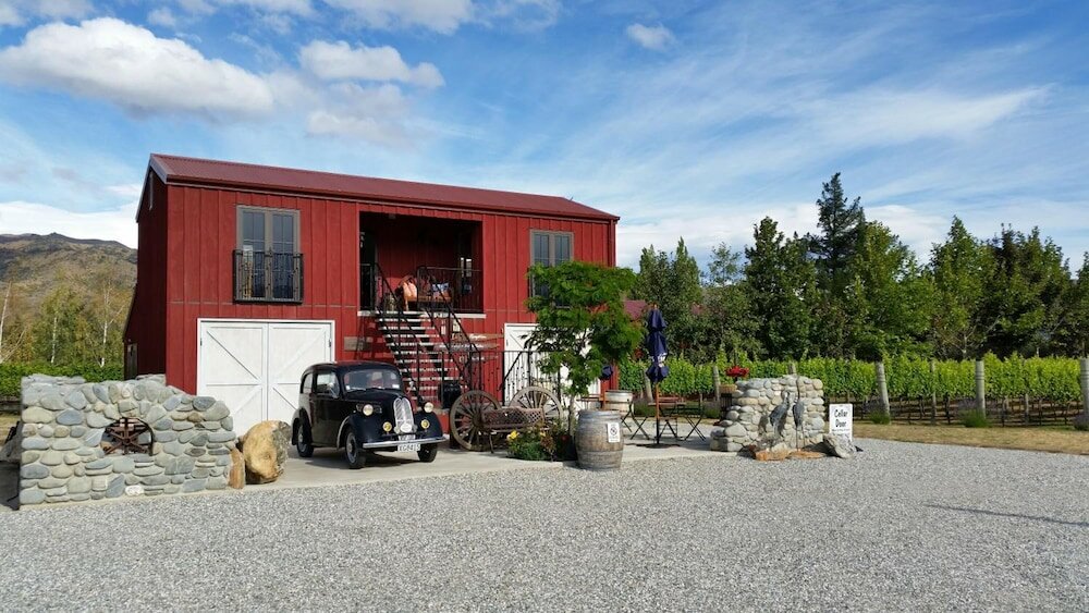 Фото River Rock Estate