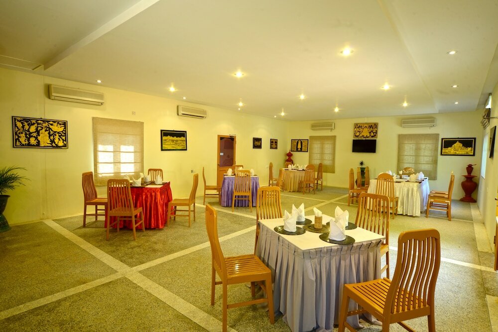 Фото Kaytumadi Dynasty Hotel