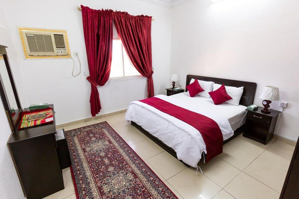 Фото Al Eairy Furnished Apts Al Madinah 8