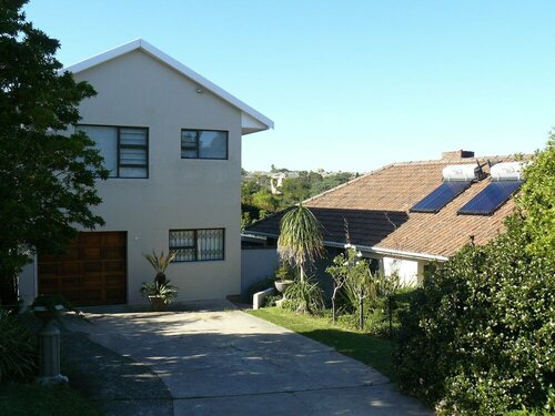 Гостиница TheSolution BnB в Ист-Лондоне