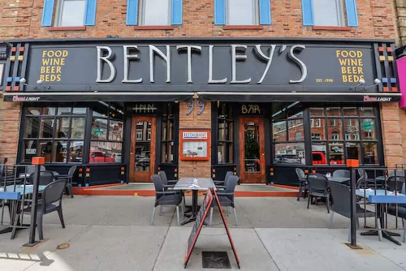 Гостиница Bentley's Inn в Стратфорде