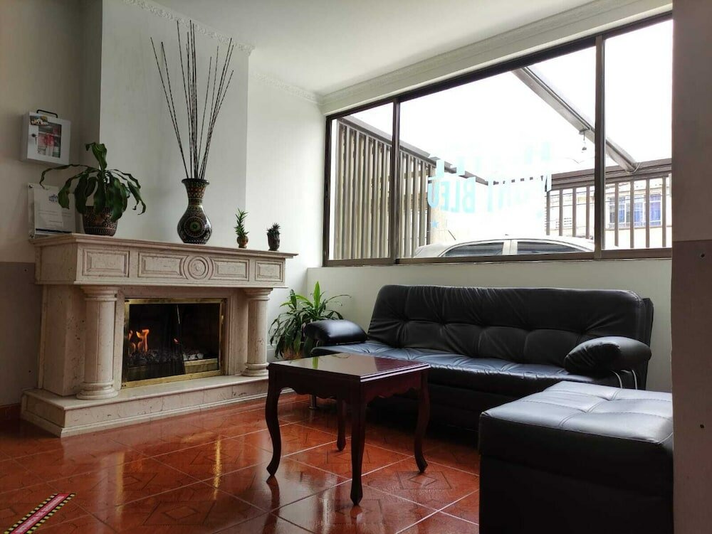 Фото отеля 3