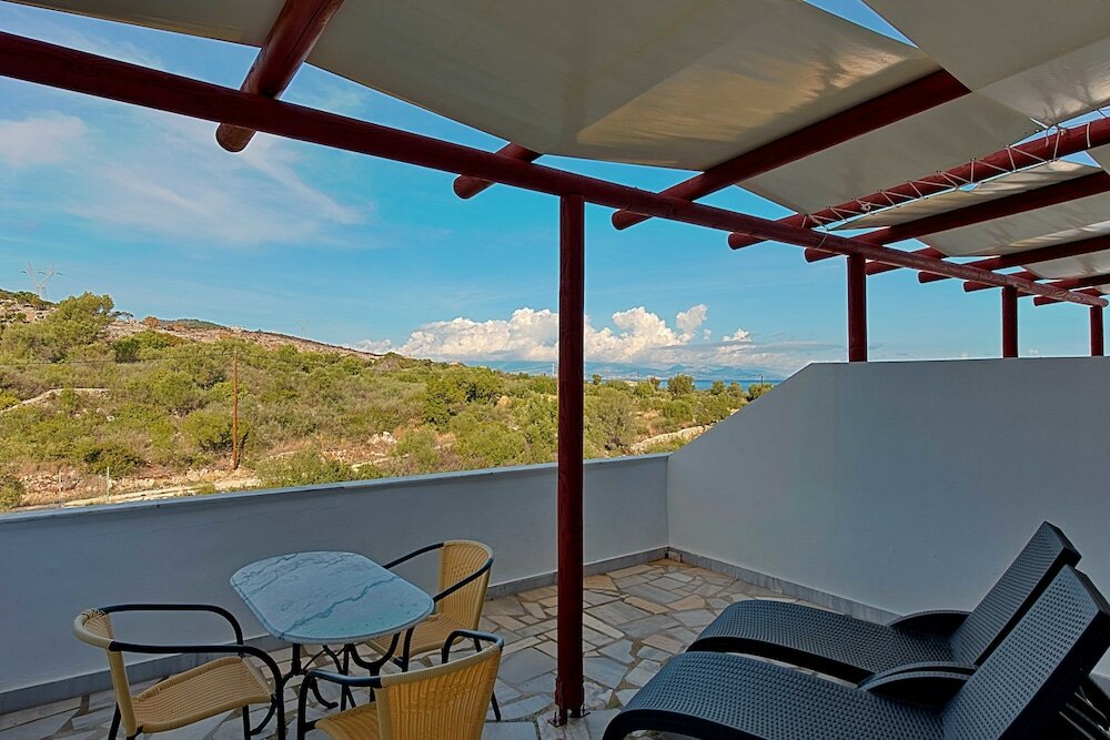 Фото Mikro Nisi Studios