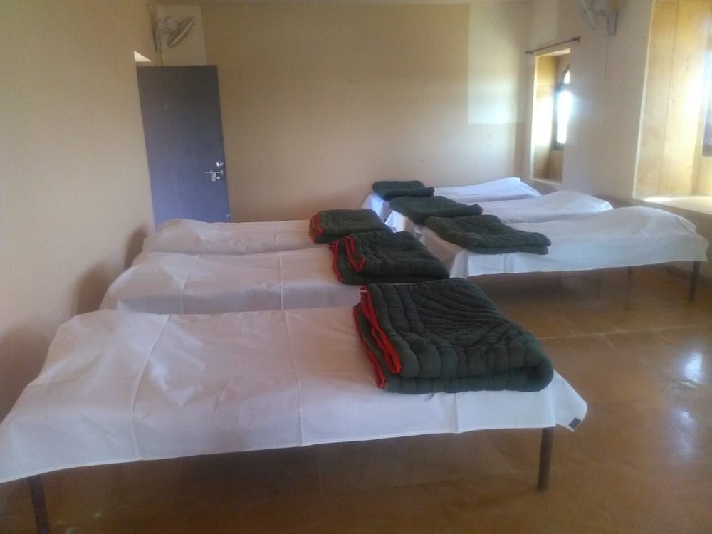 Фото Hotel Pansari Palace