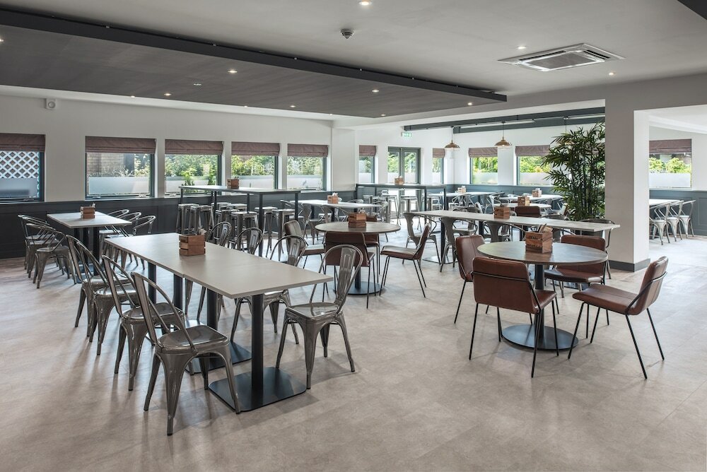 Фото The Willows Training Centre