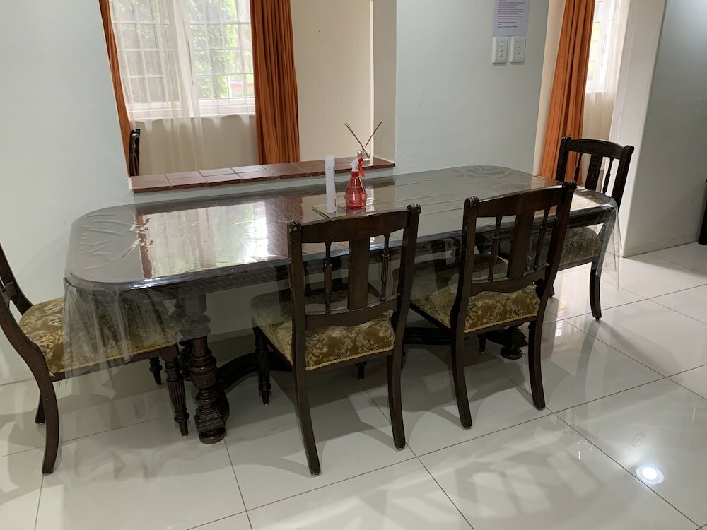 Фото Edens Guest House