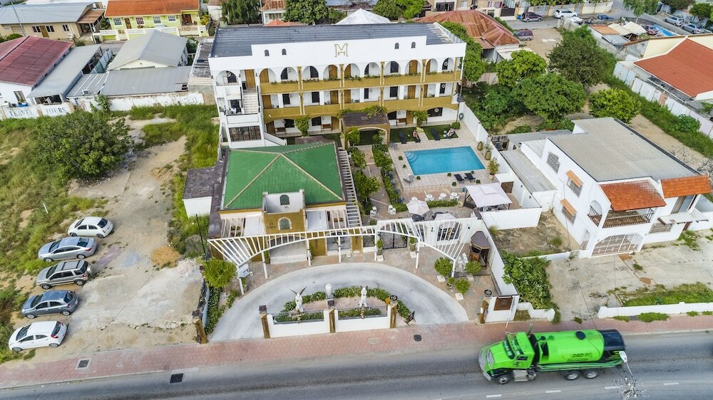 Фото отеля 3