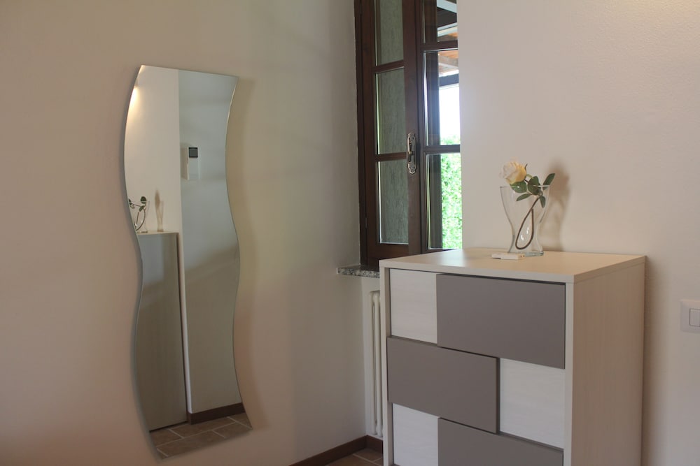 Фото L'Antica Corte Lazzago