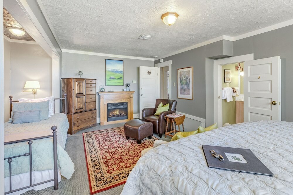 Фото Oak Hill Bed & Breakfast