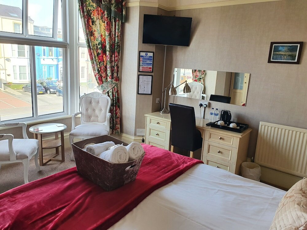 Фото The Braemar Hotel