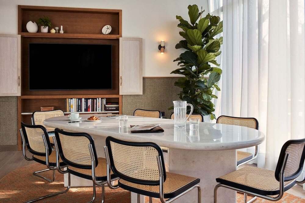 Фото The Hoxton, Poblenou