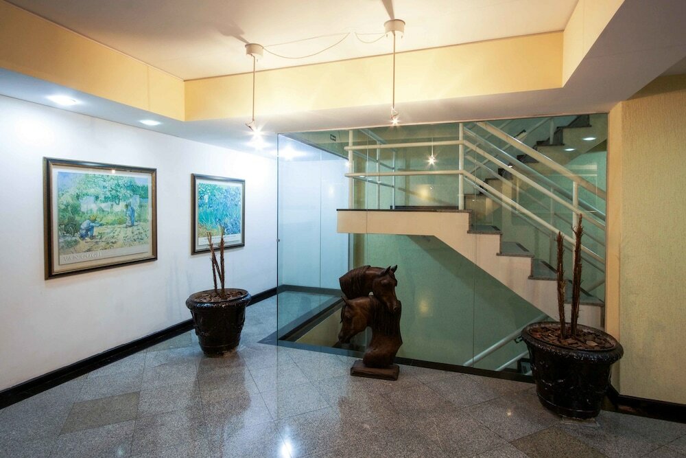 Фото Bristol Metropolitan Flat