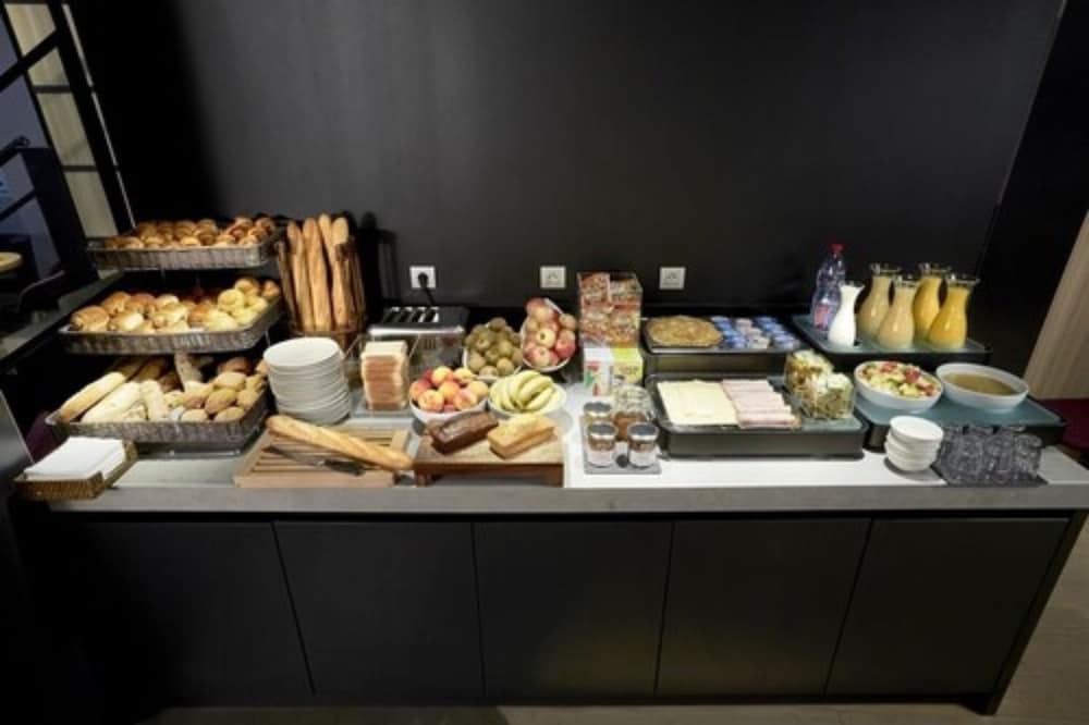 Фото Campanile Perpignan Sud