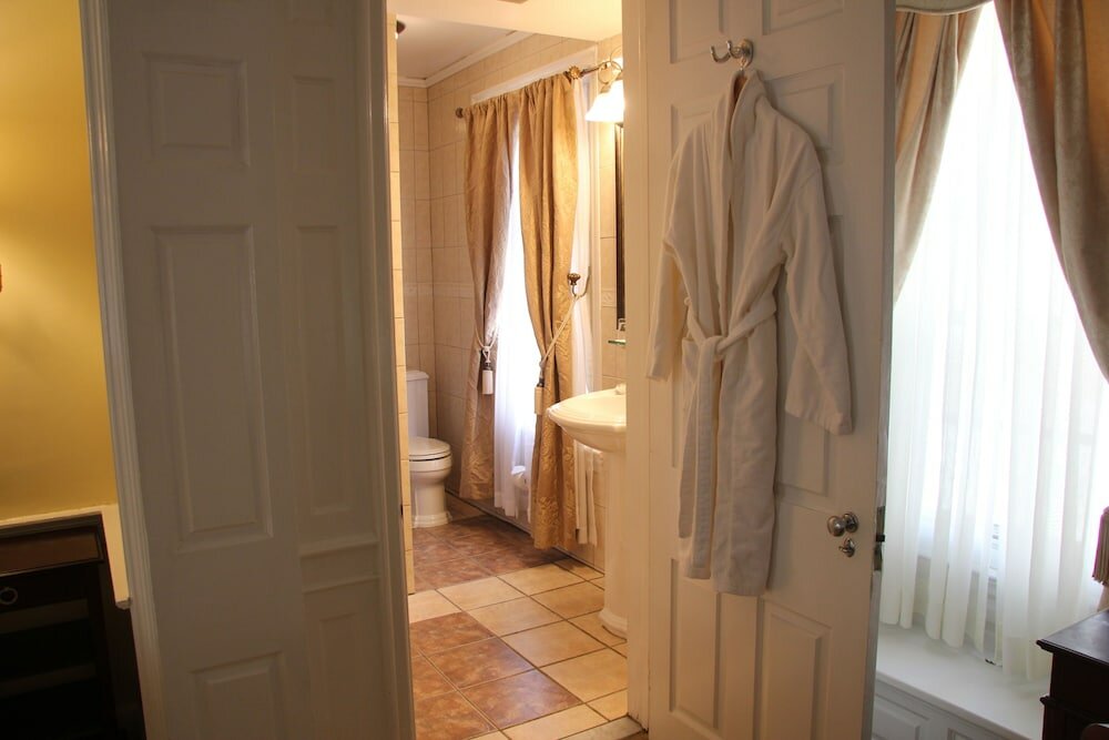 Фото Morris House Hotel