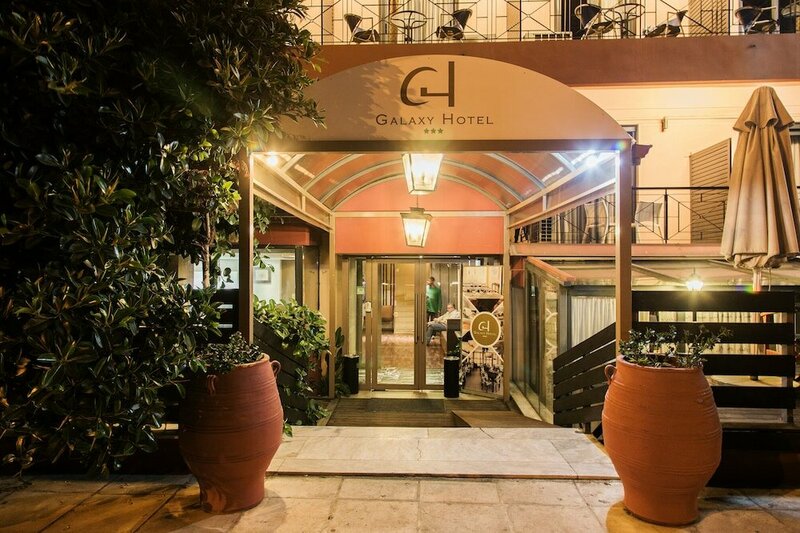 Гостиница Galaxy Hotel в Афинах
