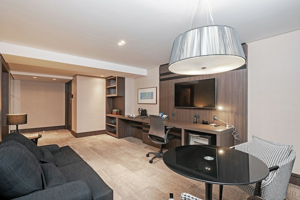 Фото Slaviero Hotel Curitiba Centro