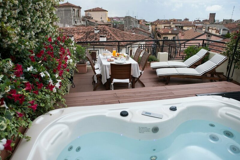 Гостиница Hotel Bologna в Вероне