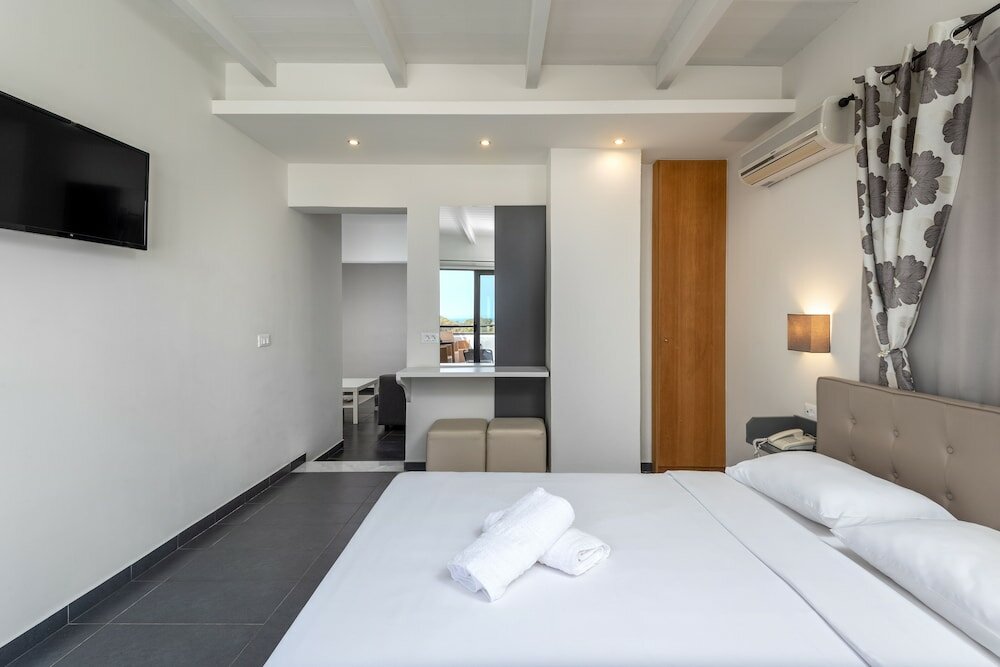 Фото City Center Hotel