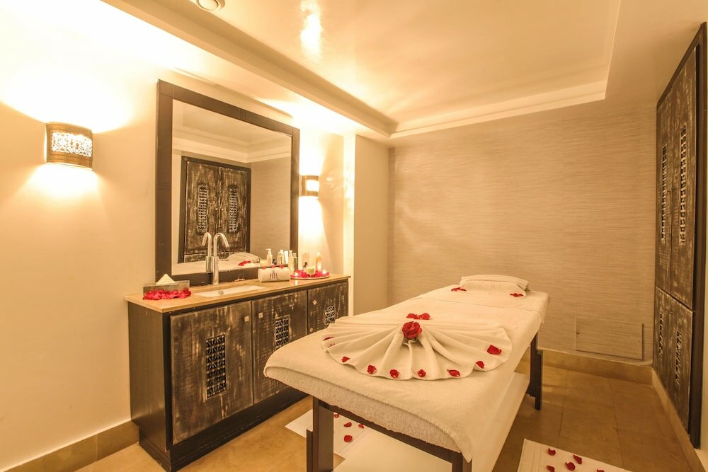 Фото Hivernage Hotel & SPA