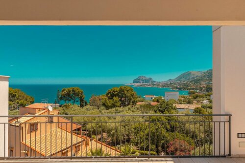 Внешний вид отеля Hotel Baia Del Capitano в Чефалù, фото 3