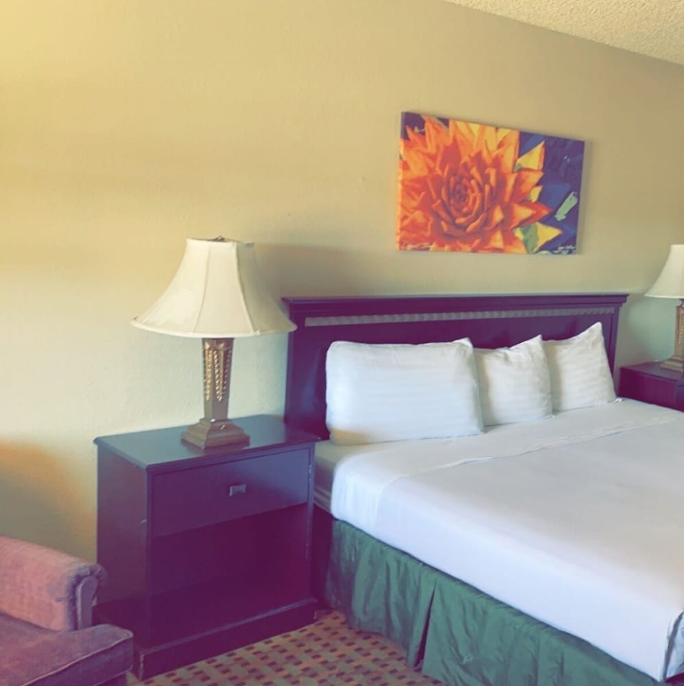 Фото Silver Queen Inn