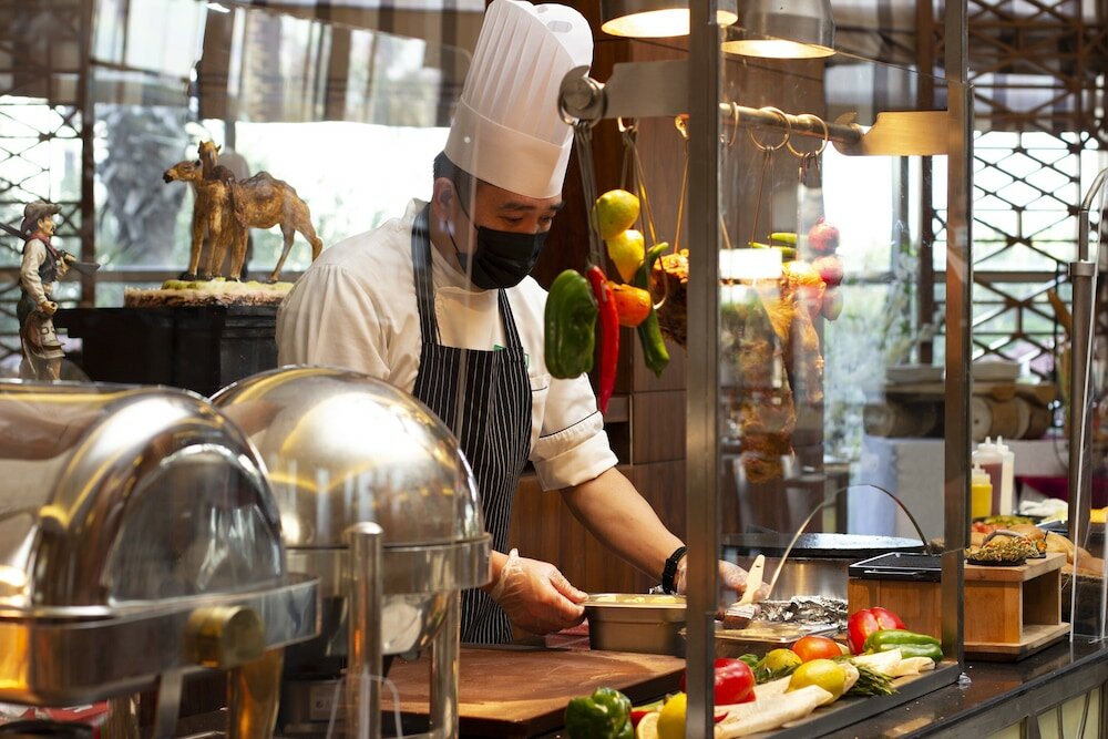 Фото Holiday Inn Kuwait Salmiya