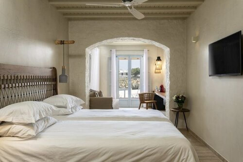 Гостиница Poseidon Hotel & Suites в Миконосе