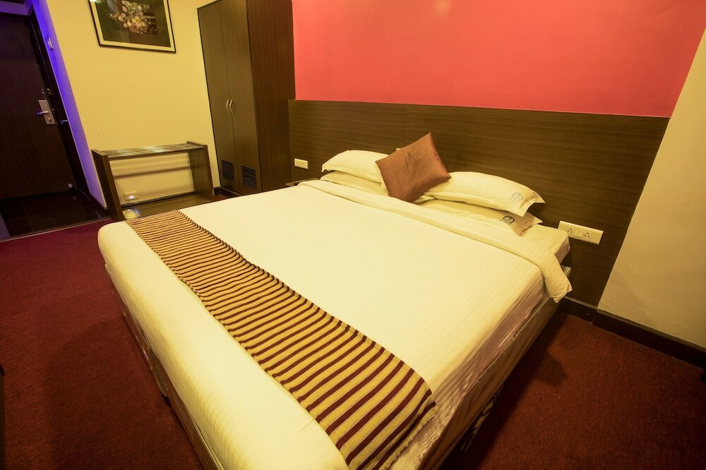 Фото Hotel Shelter