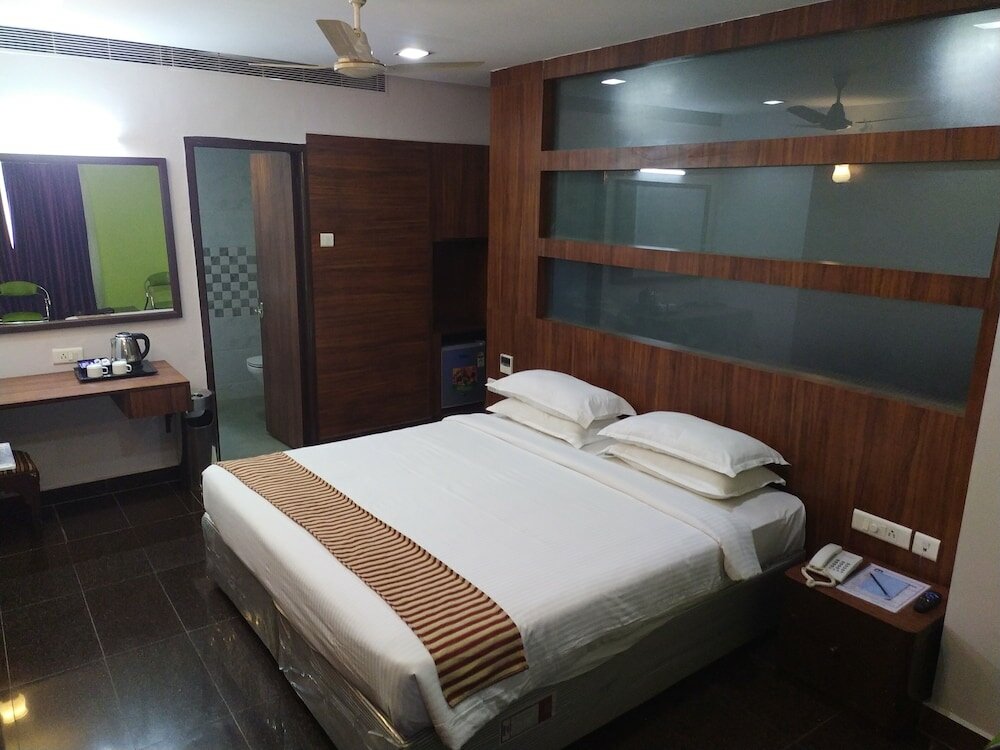 Фото Hotel Shelter