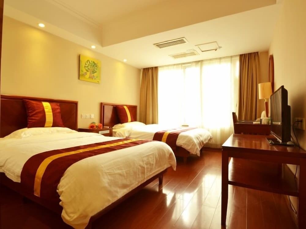 Фото Greentree Inn Jingan Xinzha Road