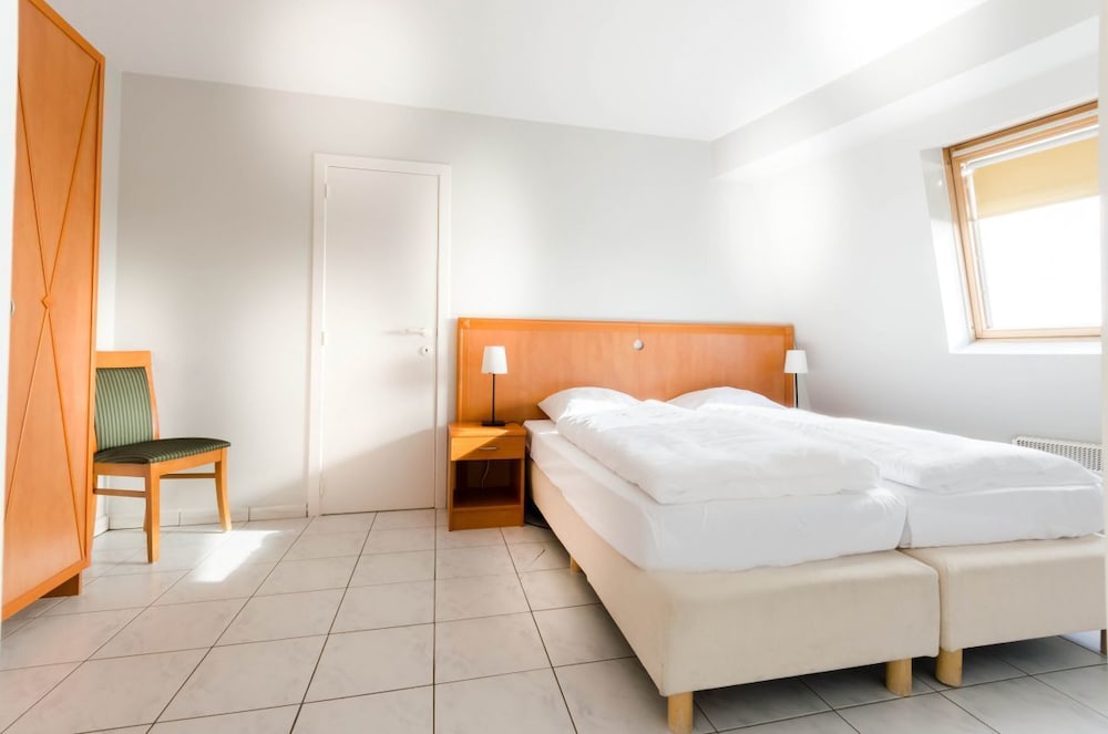 Фото StayatSea Retro Appartments Blankenberge