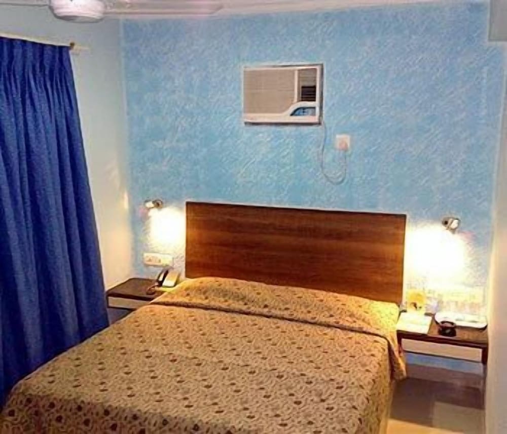 Фото The UniContinental - Campus Accommodation