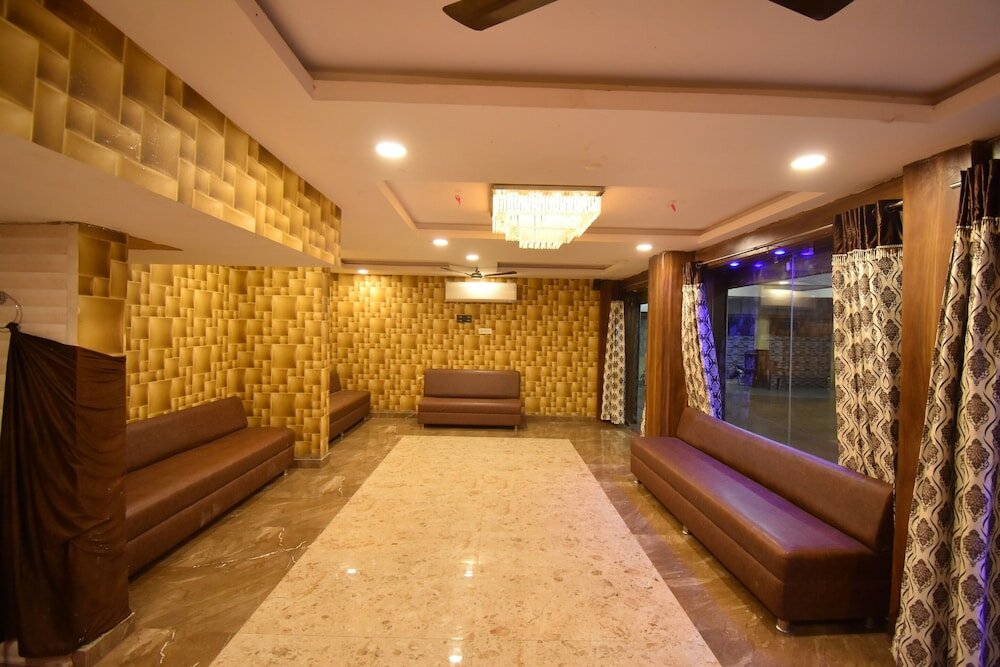 Фото Oyo 60291 Hotel Siddhi Vinayak