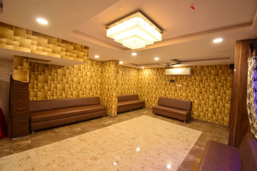 Фото Oyo 60291 Hotel Siddhi Vinayak