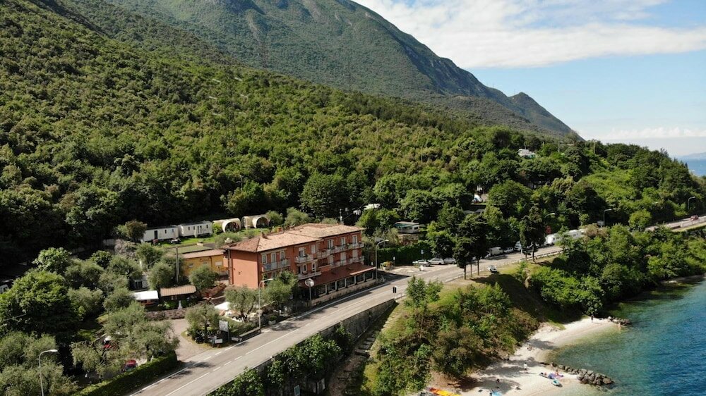 Фото Hotel Baitone