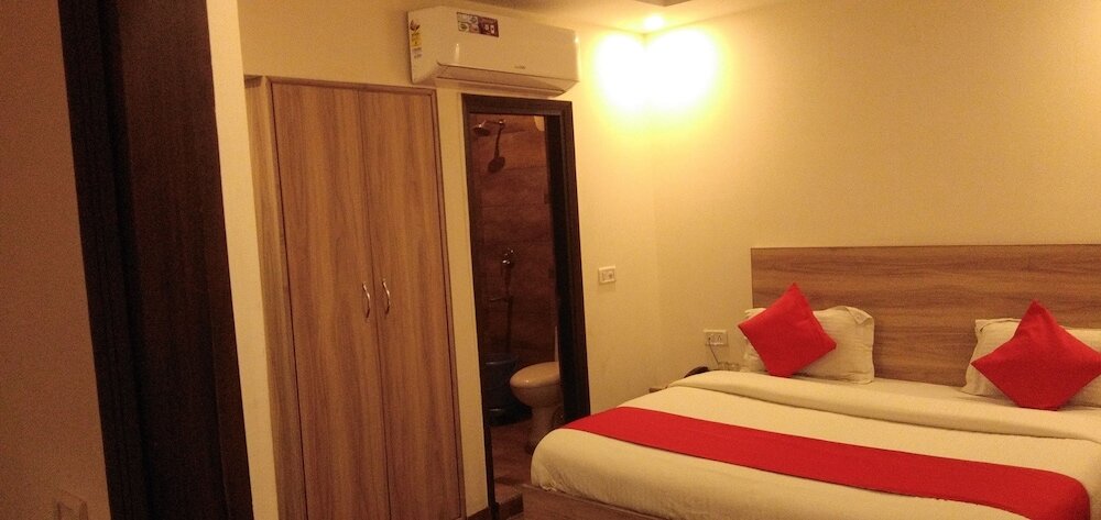 Фото Hotel Aerocity Golden