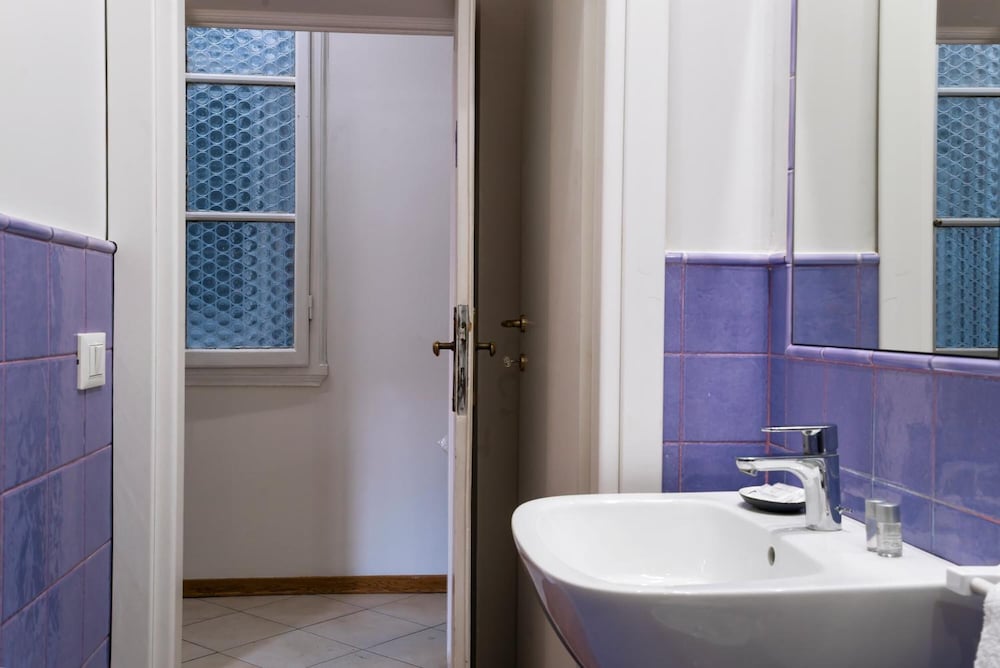 Фото Live Florence Guesthouse