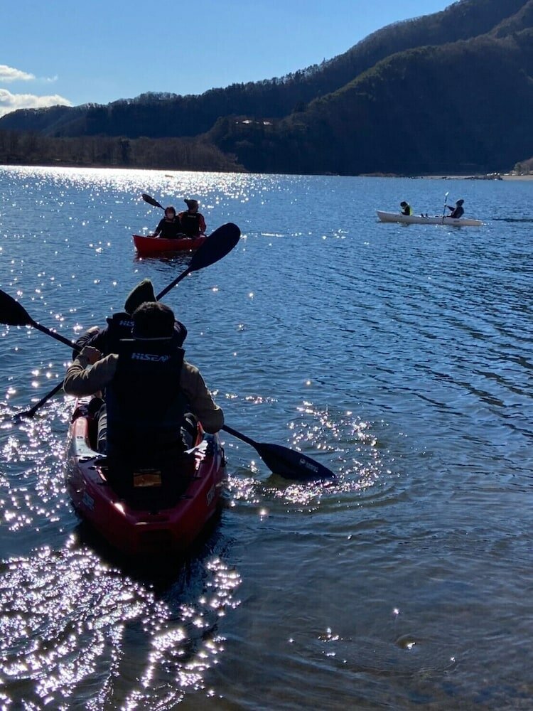 Фото Shoji Lake Hotel