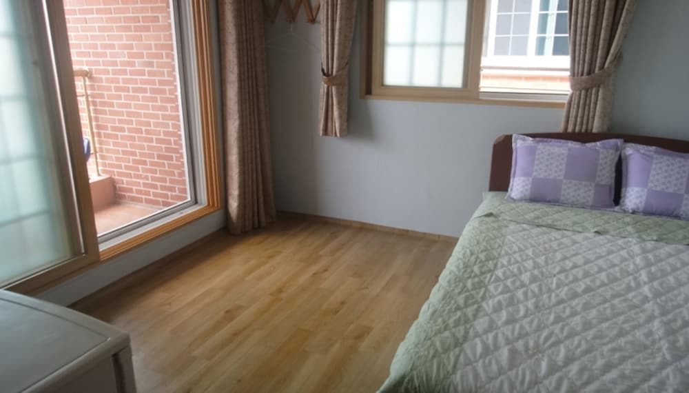 Фото Naksan Crova Condotel