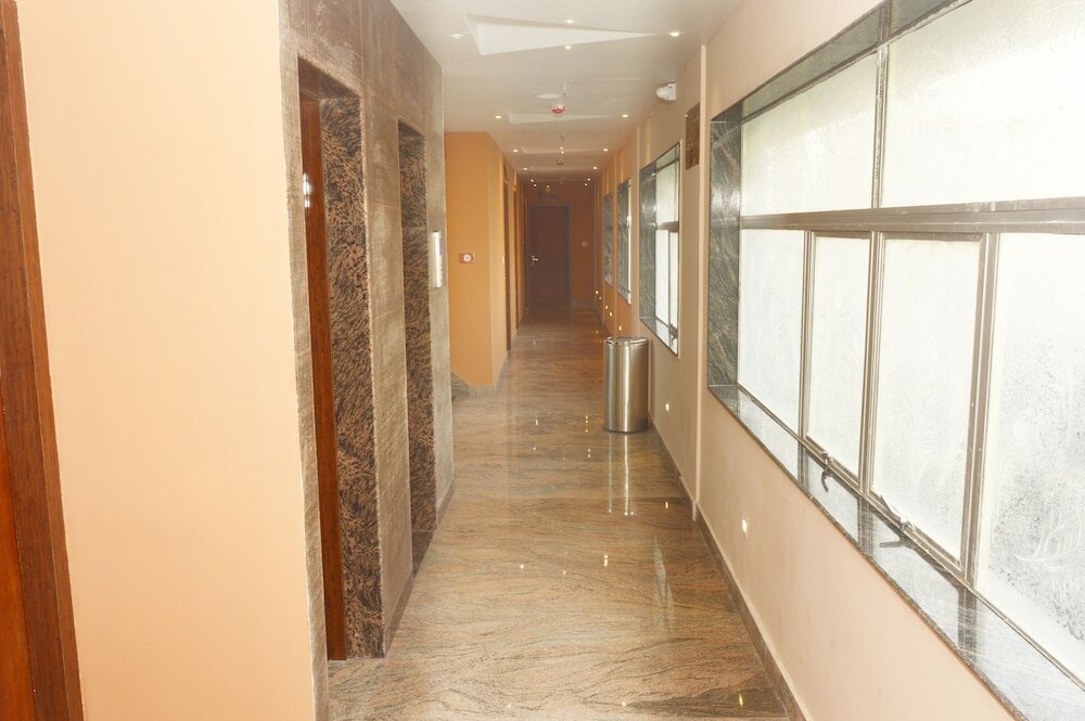 Фото Hotel Shreesh Kolkata